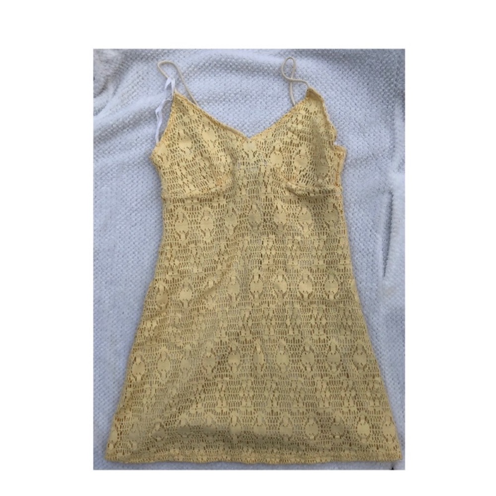 yellow lace sundress